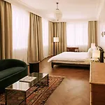Hotel Boutique Chateau Royal Berlin