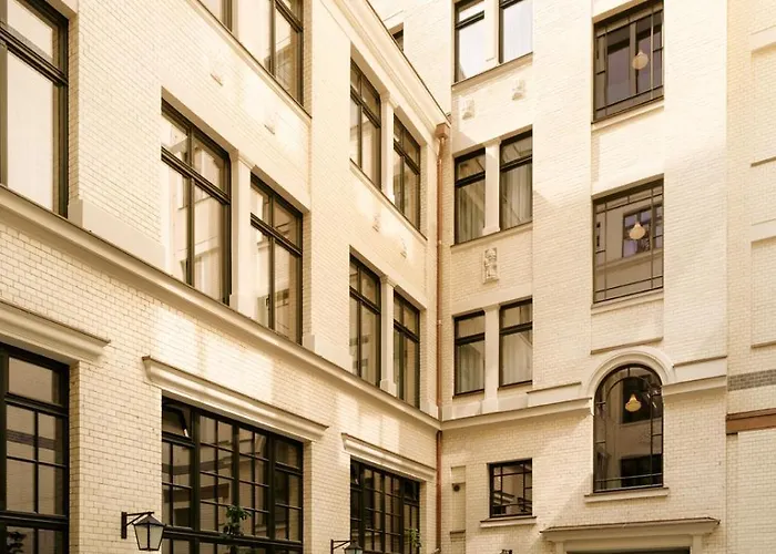 Boutique Chateau Royal Hotel 5*