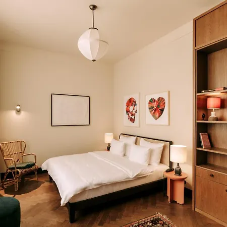 Boutique Chateau Royal Berlin