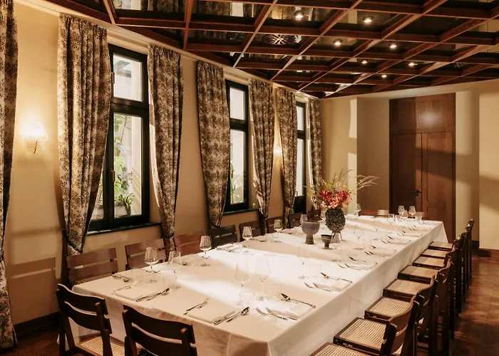 Boutique Chateau Royal 5*