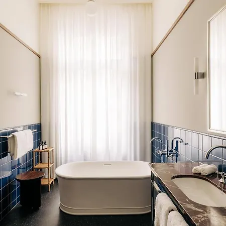 Boutique Chateau Royal Hotell