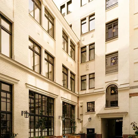 Boutique Chateau Royal Hotell 5*