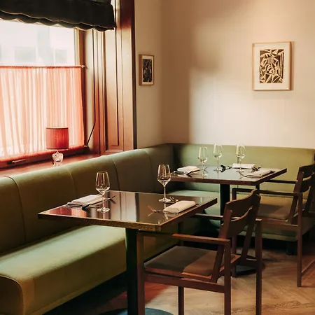 Boutique Chateau Royal Hotell